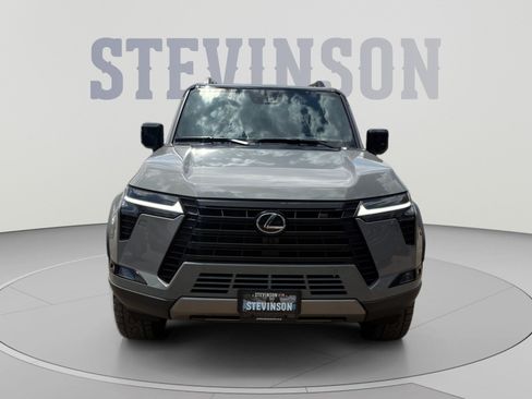 Used 2025 Lexus GX 550 AWD/4WD image 8