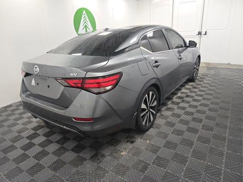 Used 2021 Nissan Sentra SV w/ SV Premium Package FWD image 6