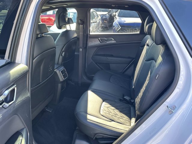 Used 2025 Kia Sportage X-Pro Prestige AWD/4WD image 22