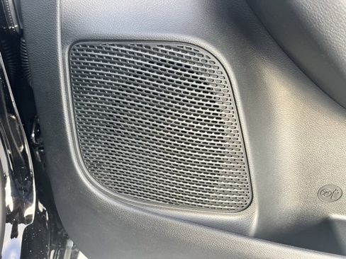 New 2026 Chrysler Voyager LX image 25