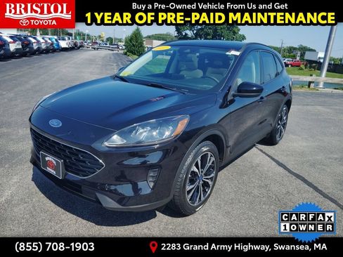 Used 2022 Ford Escape SE w/ SE Sport Appearance Package AWD/4WD image 3