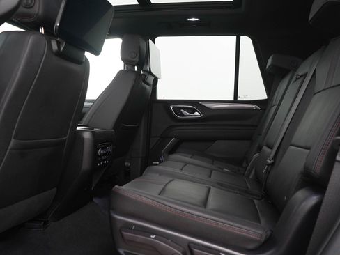 Used 2023 Chevrolet Tahoe RST w/ Luxury Package AWD/4WD image 20