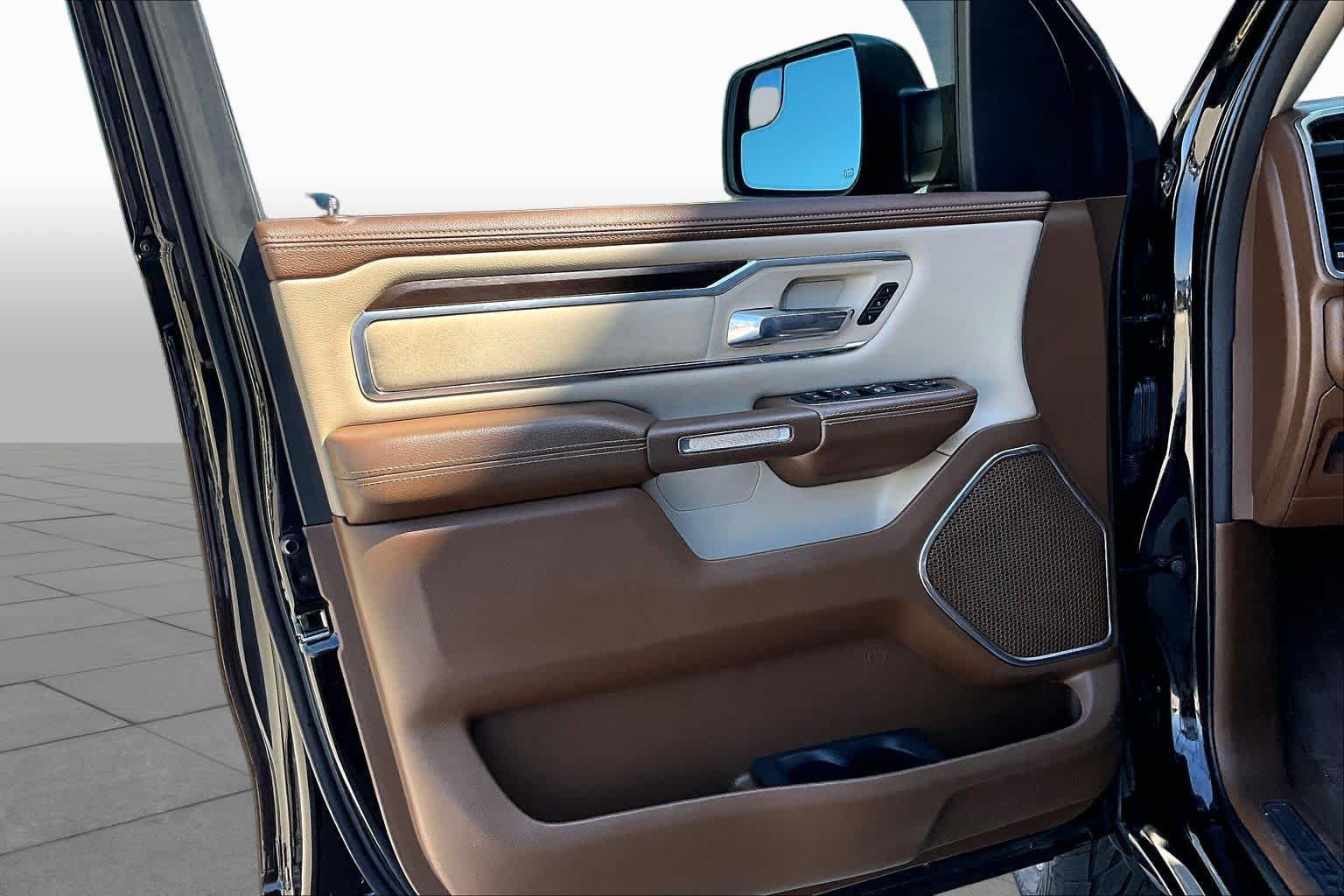 Used 2021 RAM 1500 Laramie w/ Laramie Southwest Edition RWD image 19