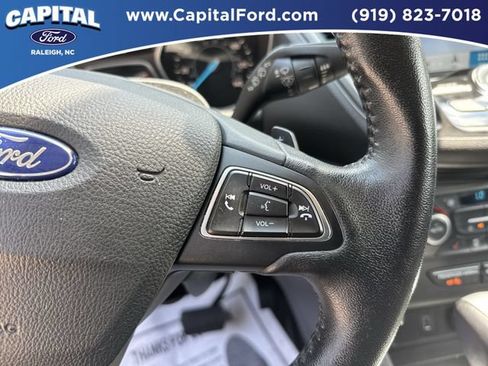 Used 2018 Ford Escape Titanium w/ Ford Safe & Smart Package FWD image 24