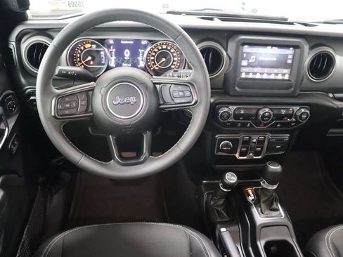 Used 2023 Jeep Wrangler Unlimited Sport AWD/4WD image 12