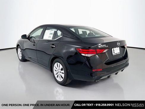 Certified 2025 Nissan Sentra S FWD image 7