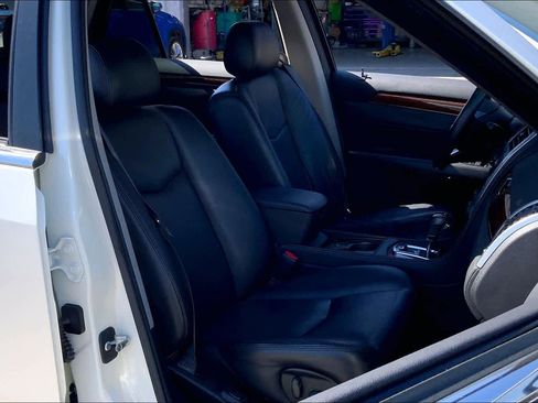 Used 2008 Cadillac SRX AWD w/ Theater Package image 8