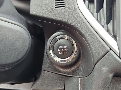 Used 2023 Subaru Crosstrek 2.5i Limited w/ Moonroof Package image 21