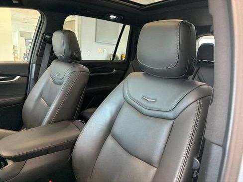 Used 2024 Cadillac XT6 Premium Luxury w/ LPO, Floor Liner Package AWD/4WD image 13