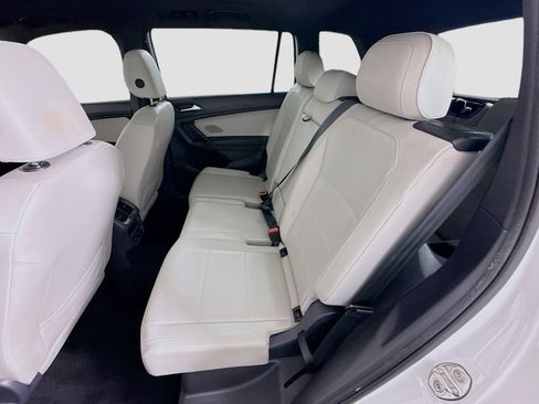 Used 2021 Volkswagen Tiguan SE R-Line FWD image 25