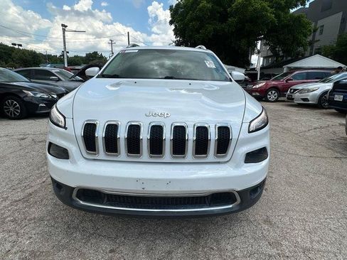 Used 2017 Jeep Cherokee Limited FWD image 1
