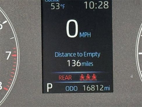 Used 2025 Toyota Corolla SE image 16