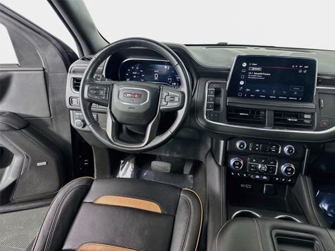 Certified 2022 GMC Yukon XL AT4 AWD/4WD image 24