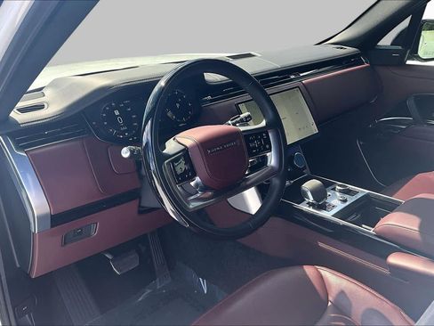 Used 2023 Land Rover Range Rover SE AWD/4WD image 17