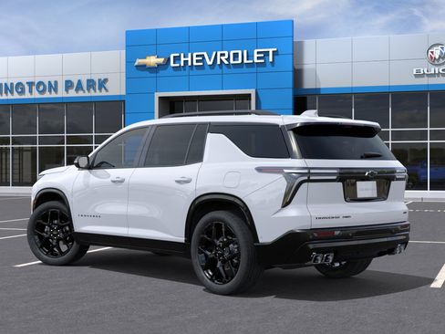 New 2026 Chevrolet Traverse RS image 3