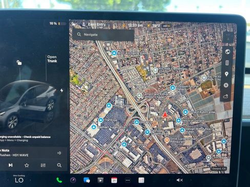 Used 2024 Tesla Model Y Long Range image 15