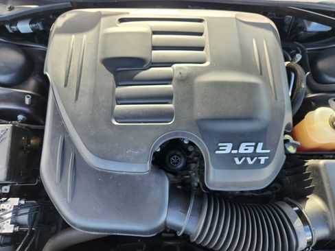 Used 2022 Dodge Challenger GT image 16