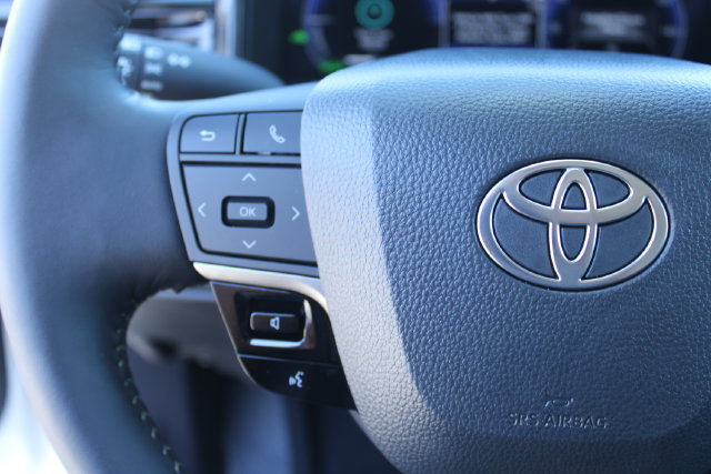 Used 2026 Toyota Camry XLE FWD image 21