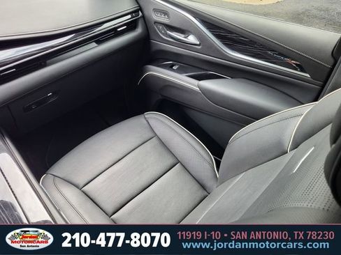 Used 2021 Cadillac Escalade Sport w/ LPO, ONYX Package AWD/4WD image 15