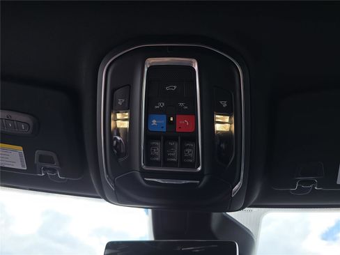 New 2026 Jeep Grand Cherokee Limited AWD/4WD image 25
