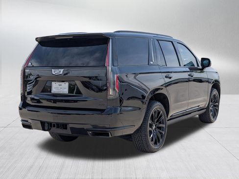 Used 2023 Cadillac Escalade Sport Platinum w/ LPO, ONYX Package AWD/4WD image 5