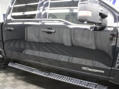 Used 2023 Ford F250 Lariat w/ Lariat Ultimate Package image 34