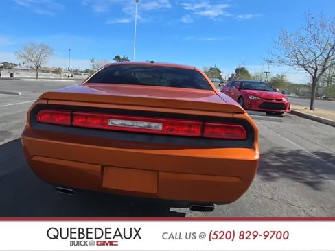 Used 2011 Dodge Challenger R/T image 5
