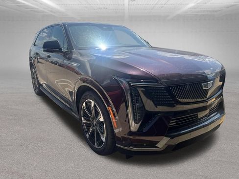 Certified 2025 Cadillac Escalade IQ Sport 2 AWD/4WD image 2