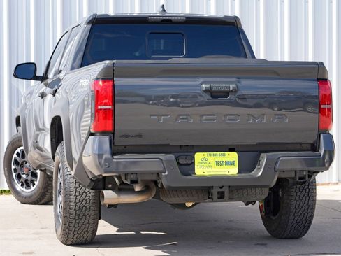 Used 2024 Toyota Tacoma TRD Off-Road w/ TRD Off Road Upgrade Package AWD/4WD image 6