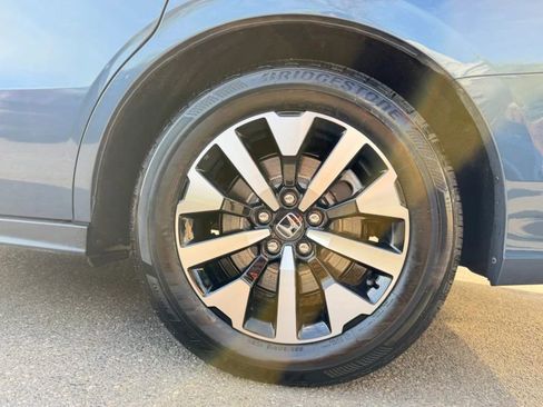 Used 2026 Honda Odyssey EX-L image 38