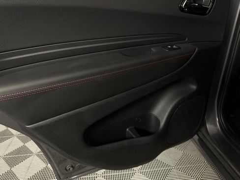 Used 2024 Dodge Durango GT image 30