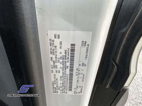 Used 2017 Ford Transit 350 XLT image 22