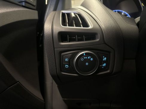 Used 2016 Ford Focus RS image 32