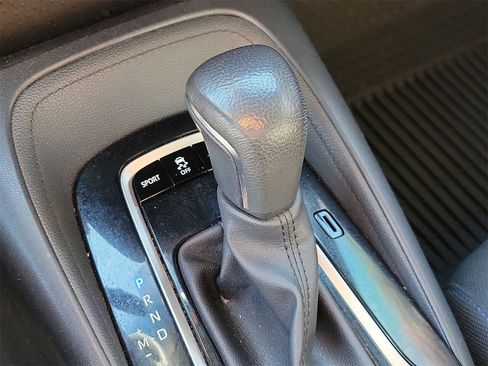 Used 2020 Toyota Corolla SE image 27