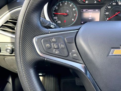 Used 2024 Chevrolet Malibu LT image 24