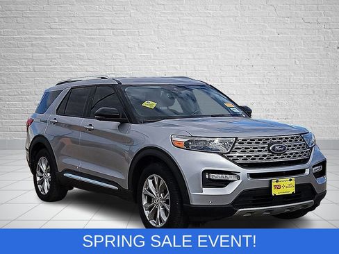 Used 2022 Ford Explorer Limited w/ Equipment Group 301A image 6