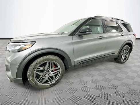 Certified 2025 Ford Explorer ST w/ Sun And Sound Package AWD/4WD image 23