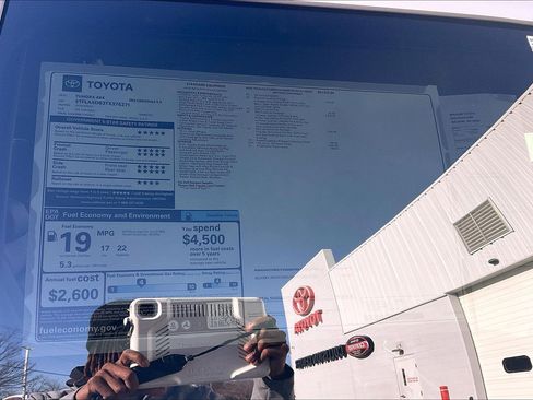 New 2026 Toyota Tundra SR5 image 18