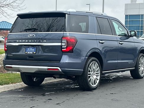Certified 2023 Ford Expedition Platinum image 2