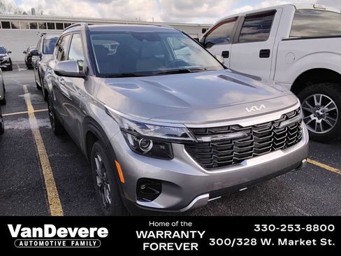 Used 2024 Kia Seltos S image 1