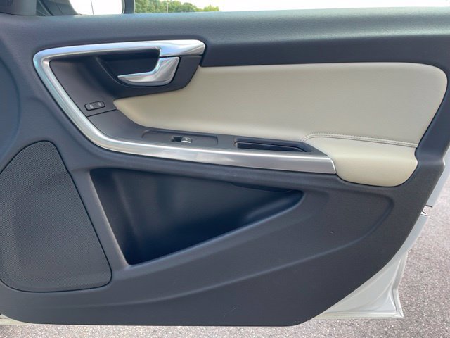 Used 2018 Volvo S60 T5 Inscription AWD/4WD image 28