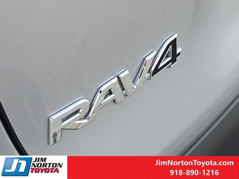 Used 2025 Toyota RAV4 XLE Premium AWD/4WD image 12