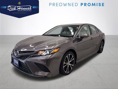Used 2020 Toyota Camry SE w/ Convenience Package
