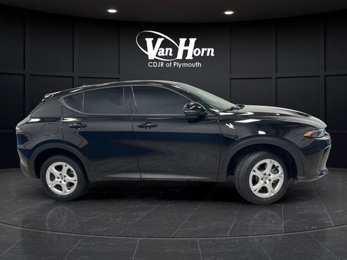 Used 2024 Dodge Hornet GT AWD/4WD image 8