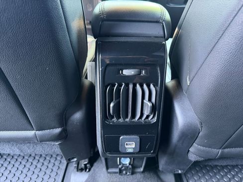 Used 2025 Jeep Compass Trailhawk AWD/4WD image 22