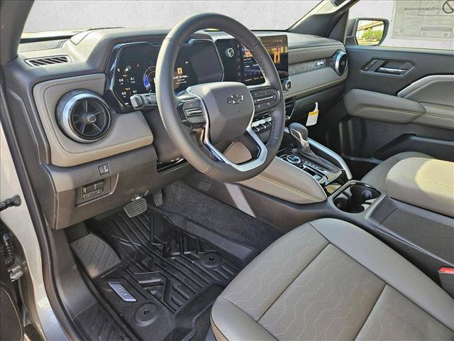 New 2026 Chevrolet Colorado Z71 w/ Technology Package AWD/4WD image 3