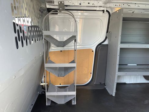 Used 2022 Ford Transit Connect XL FWD image 16