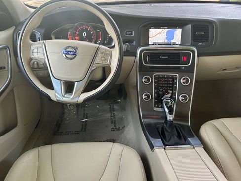 Used 2016 Volvo S60 T5 Premier AWD/4WD image 6