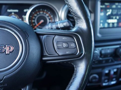 Used 2021 Jeep Wrangler Sport S image 28