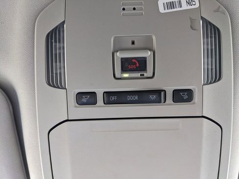 Used 2023 Toyota Highlander L image 53